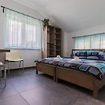 Pod Sjezdovkou *