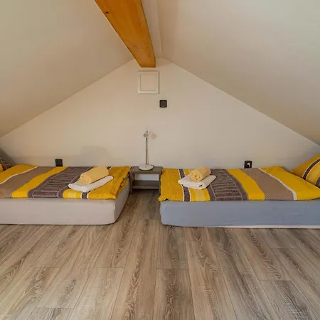 Pod Sjezdovkou Apartmán *
